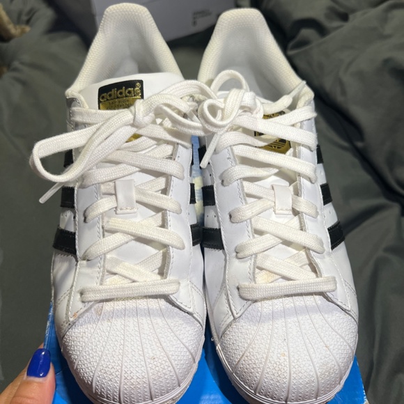 Adidas - Picture 2 of 4